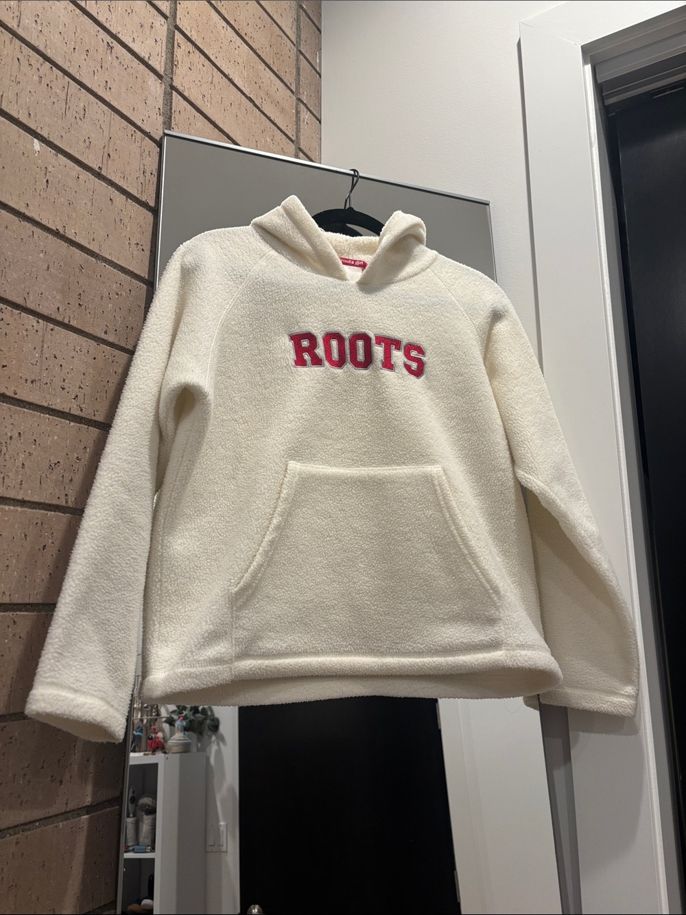 Vintage Roots Kids Cream Hoodie with Red Logo Embroidery - size 14